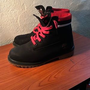 Timberland 6" Boot
Mitchell & Ness x NBA Chicago Bulls